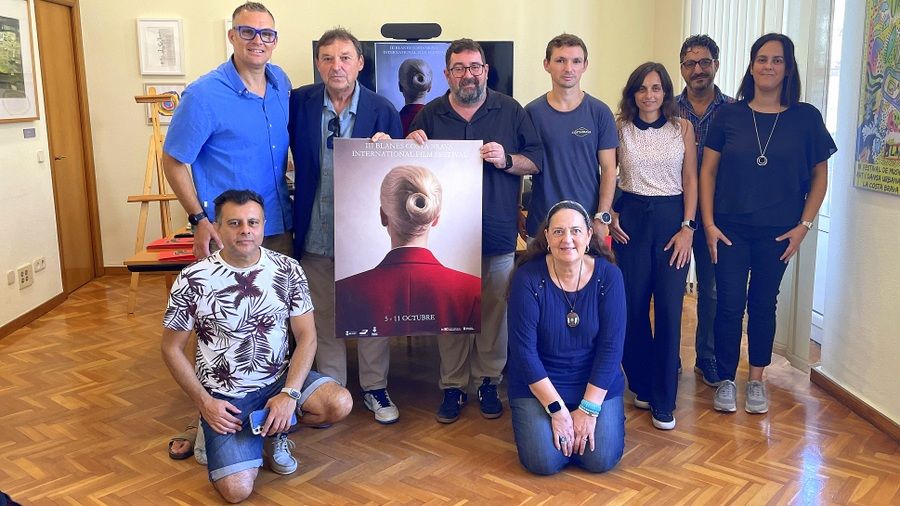 L'alcalde i part de l'equip del Festival de Cinema