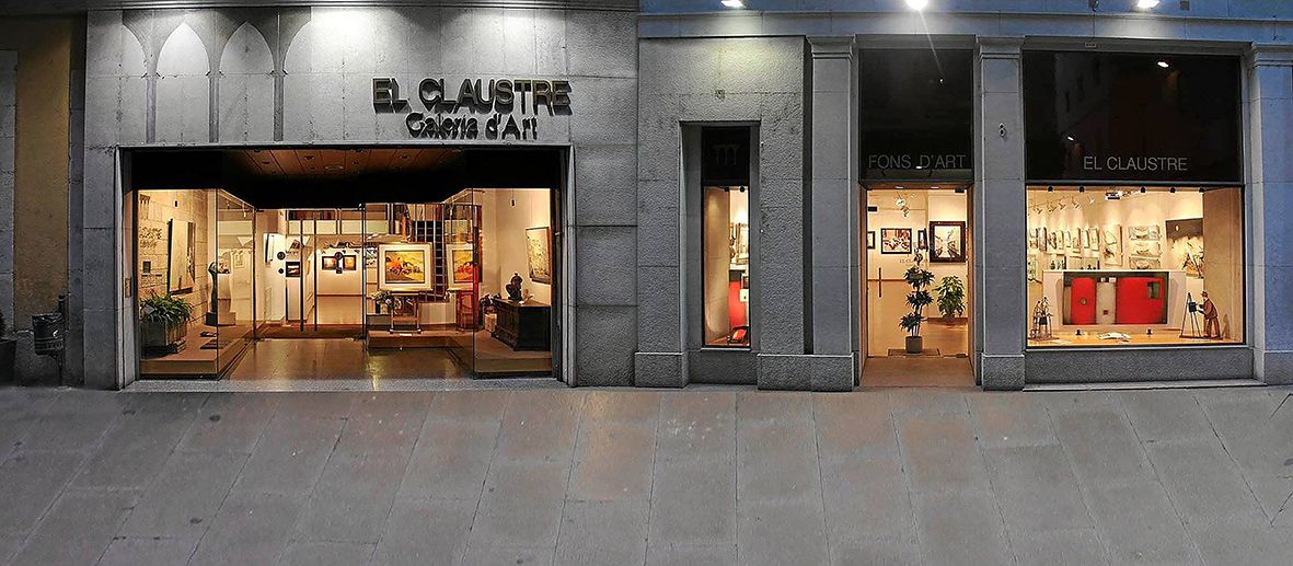 el claustre façana