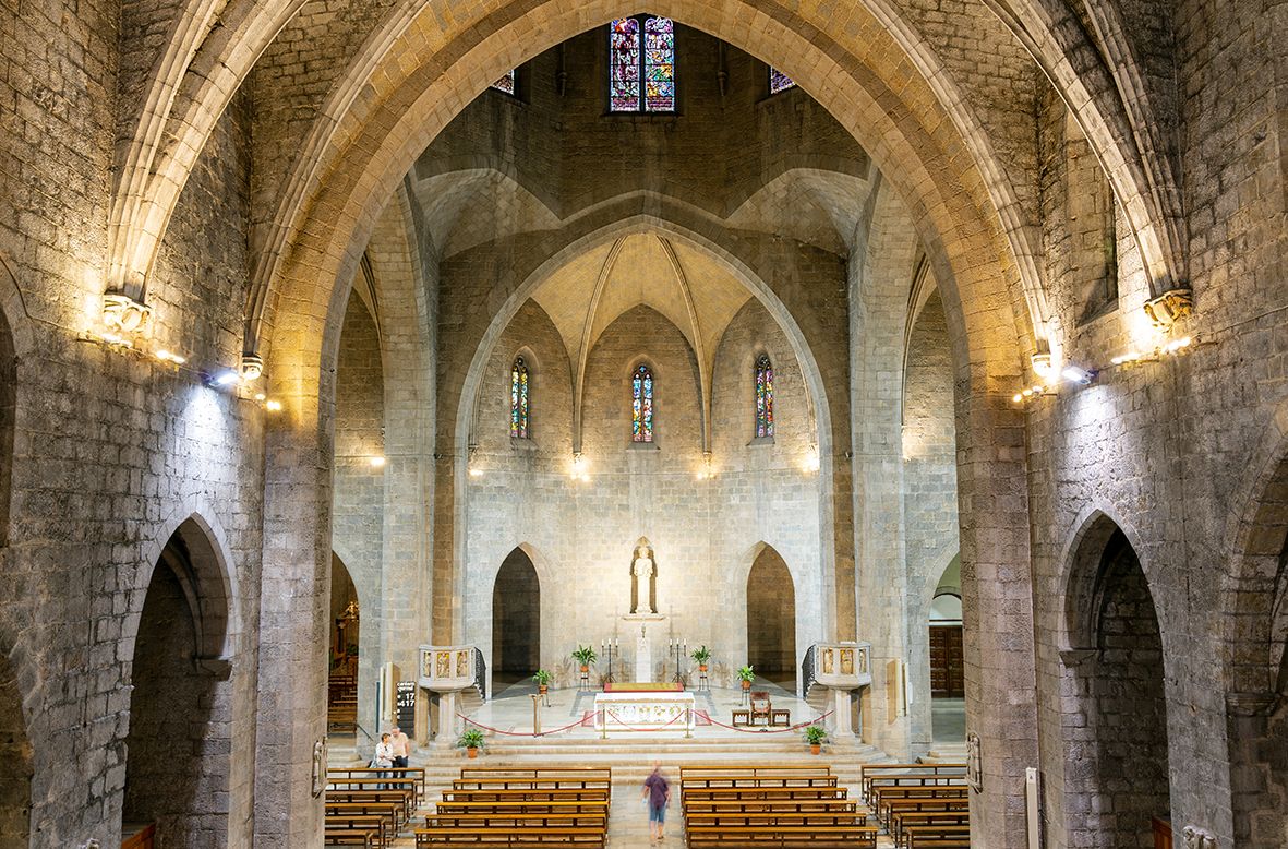 Interior Església Sant Pere