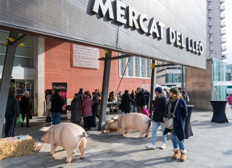 Presentació de FIPORC al Mercat del lleó de Girona Presentació de FIPORC al Mercat del lleó de Girona