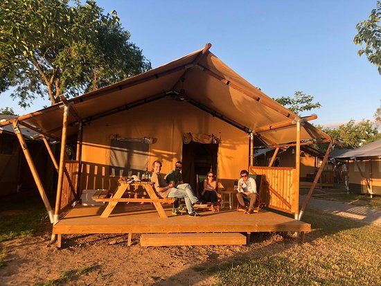 Camping Nàutic Almata a Castelló d'Empúries