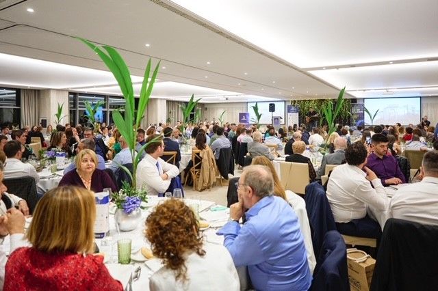 Més de 300 persones al sopar solidari Cercle d'empresaris Més de 300 persones al sopar solidari Cercle d'empresaris