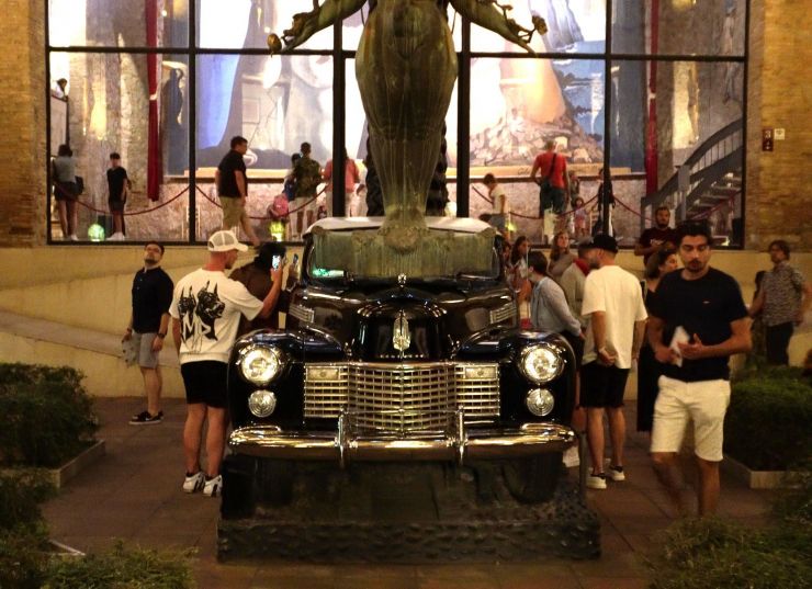 Visitar el Museu Dalí a la nit és tota una experiència Visitar el Museu Dalí a la nit és tota una experiència