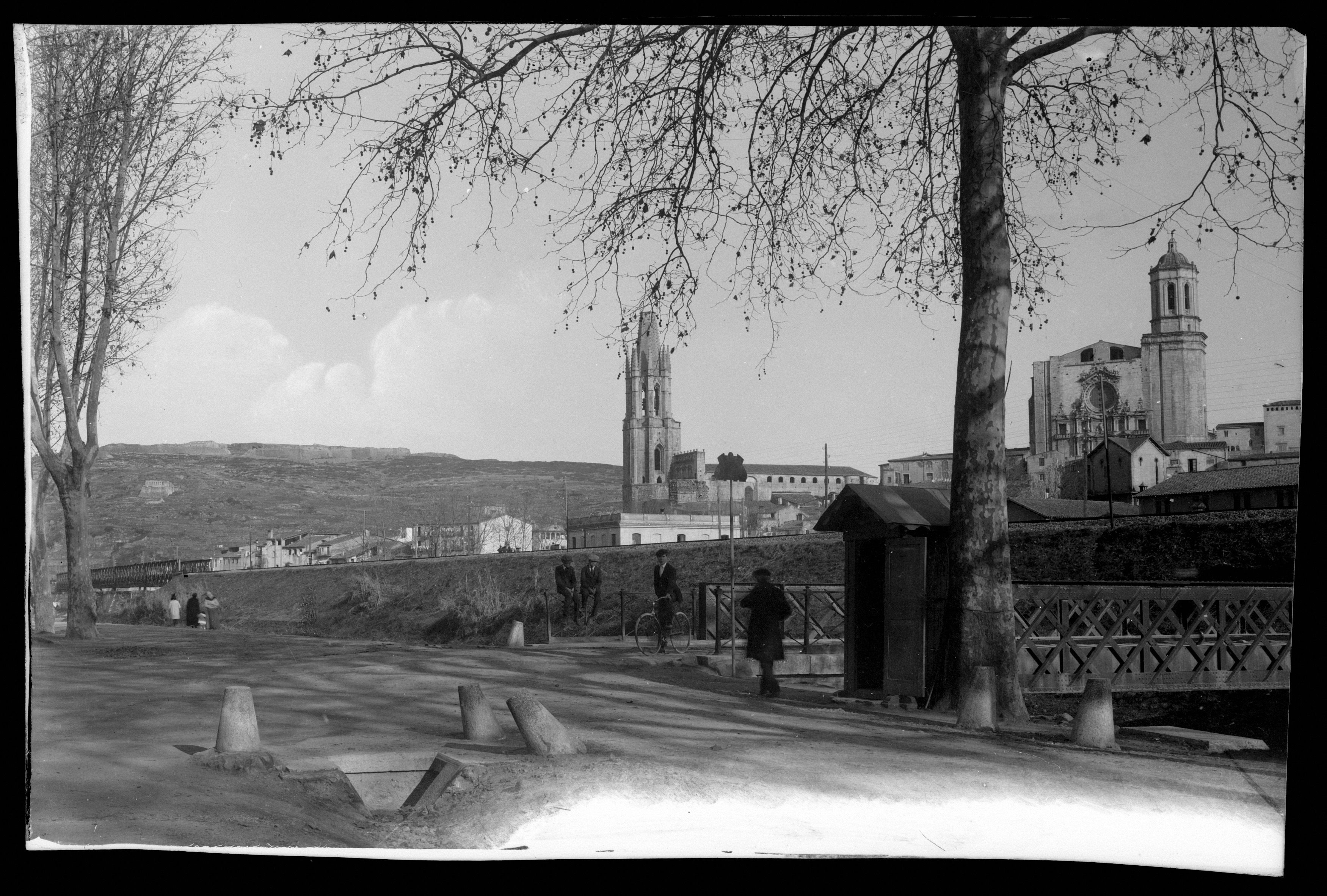 Ajuntament de Girona. CRDI (Amís Unal Alá)1896