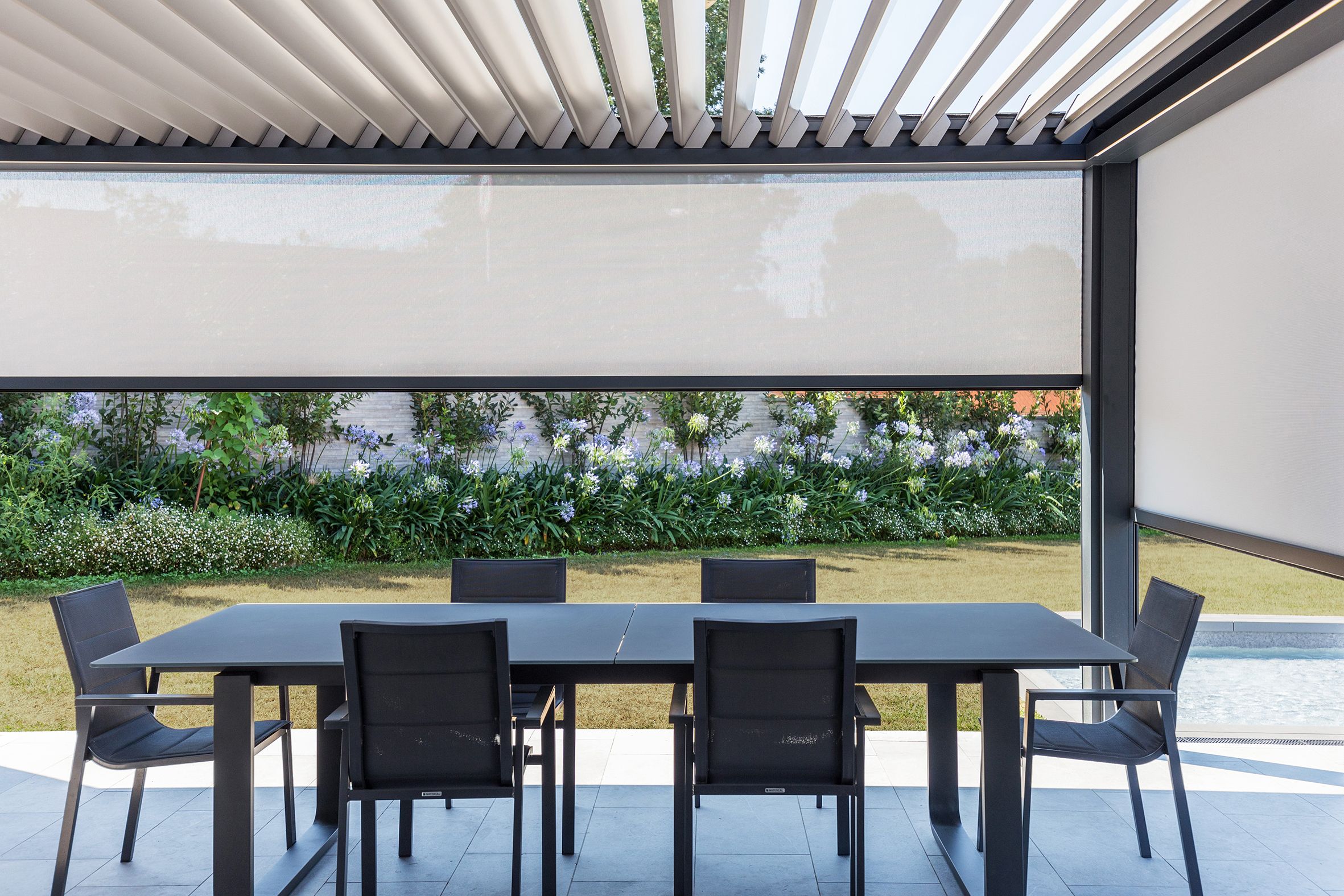 Mallol   pergola bioclimatica Girona (2)