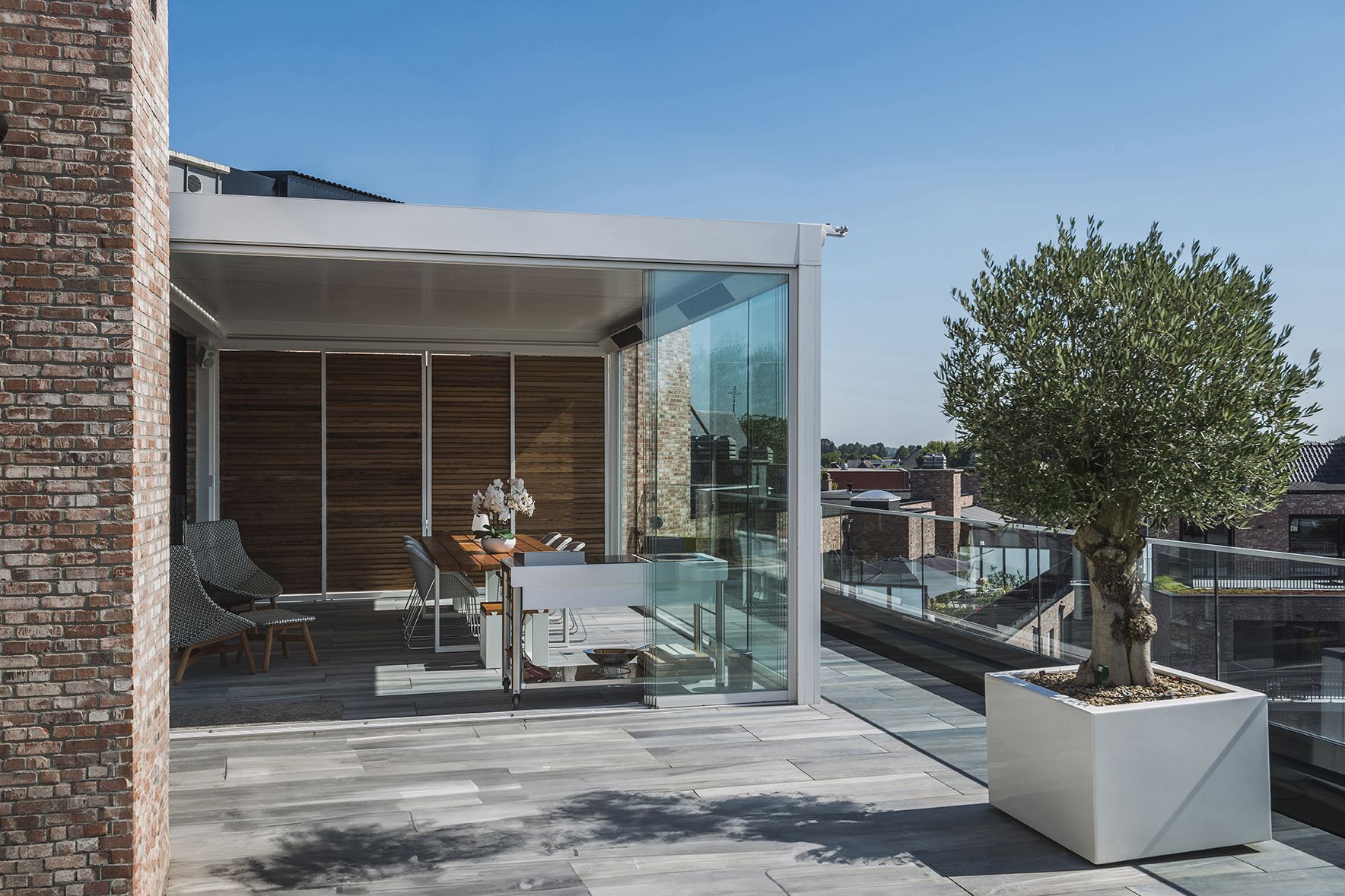 Mallol   pergola bioclimatica Girona (8)