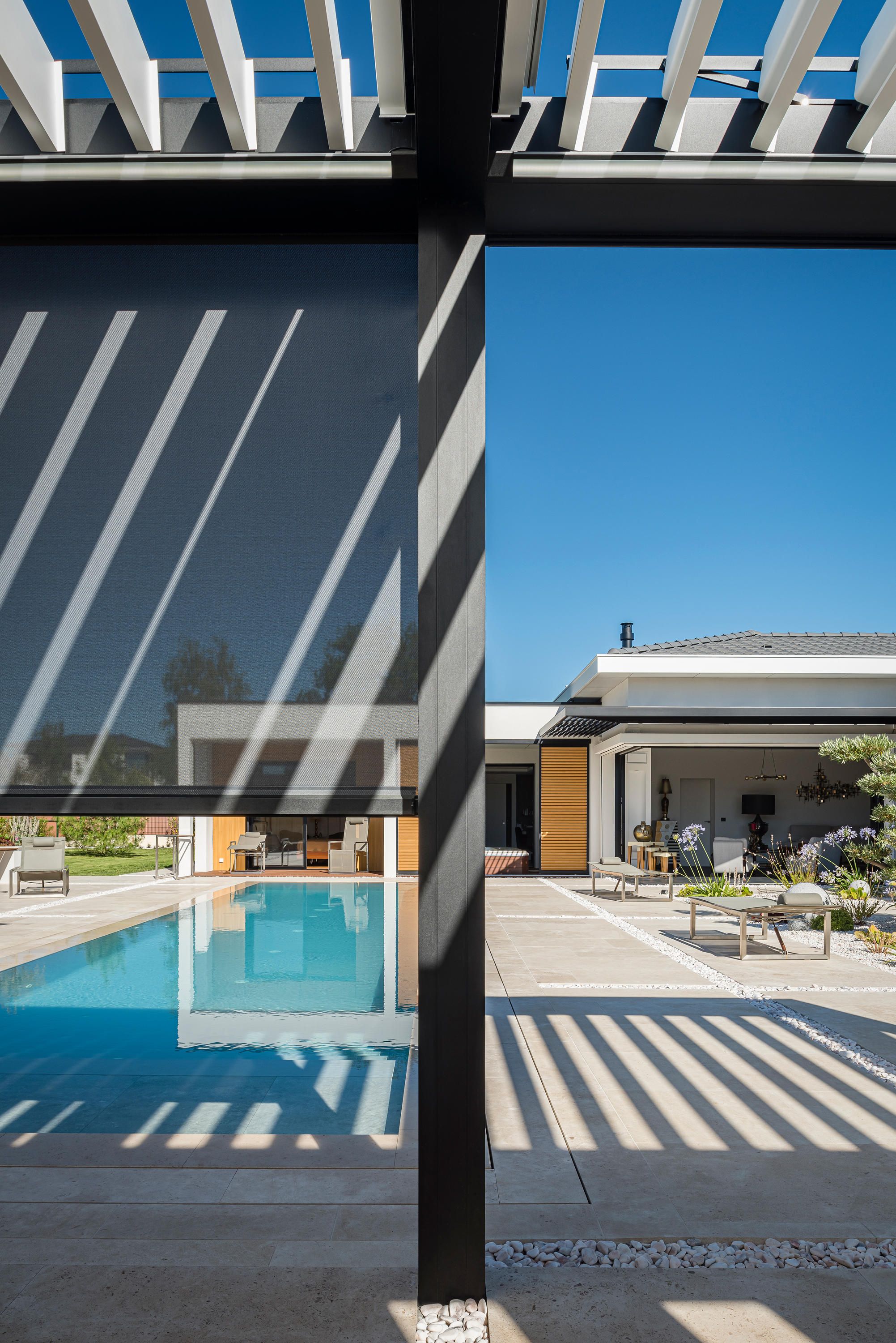Mallol   pergola bioclimatica Girona (19)