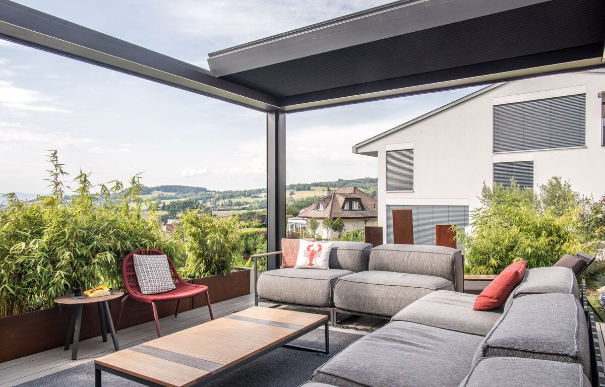 Mallol   pergola bioclimatica plegable Girona (2)