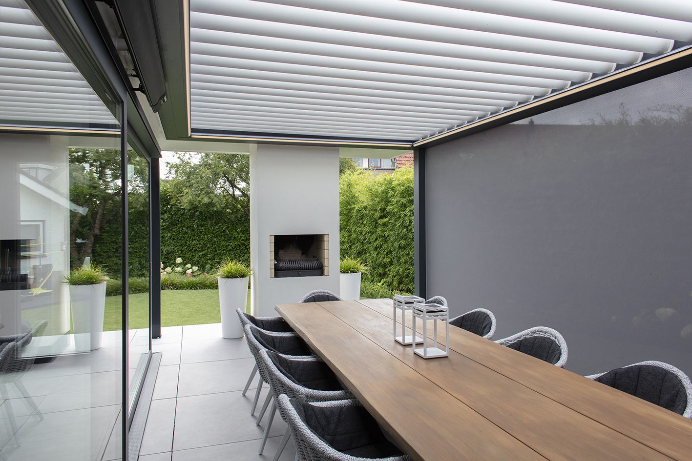 Mallol   pergola bioclimatica Retràctil Girona (1)