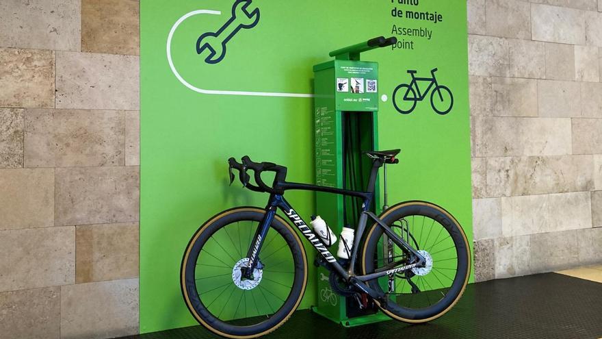 Aeroport Girona Costa Brava i el turisme ciclista Aeroport Girona Costa Brava i el turisme ciclista