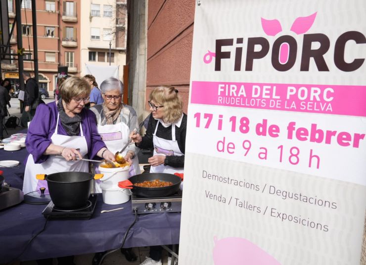FIPORC FIRA DEL PORC FIPORC FIRA DEL PORC