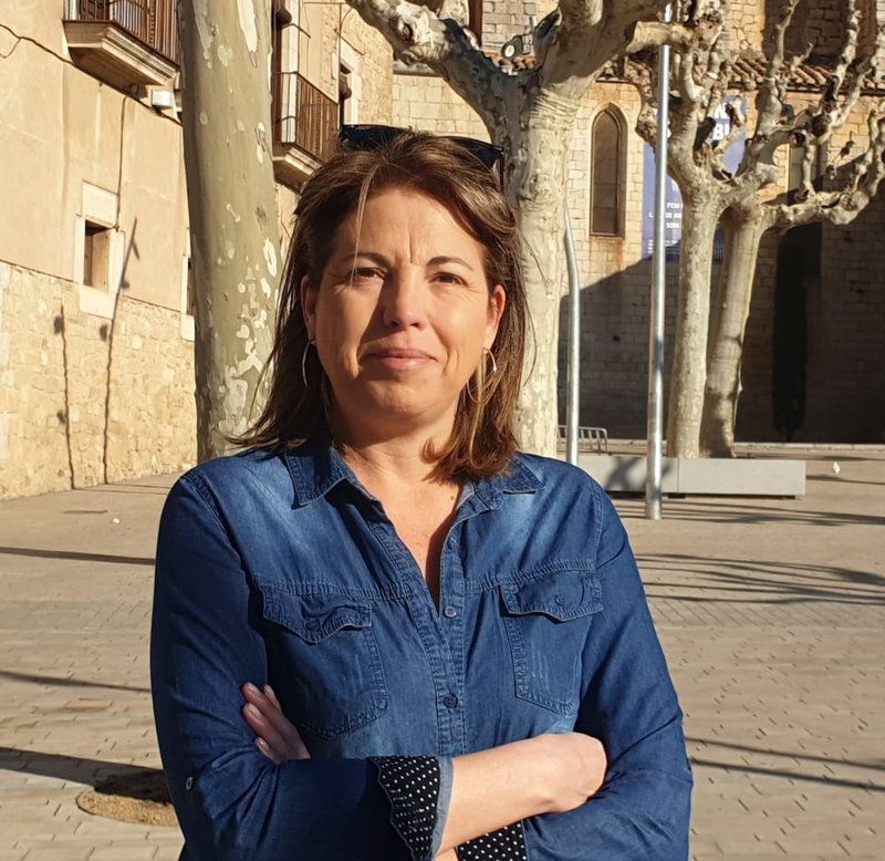 Dúnia Oliveras   Torroella de Montgrí
