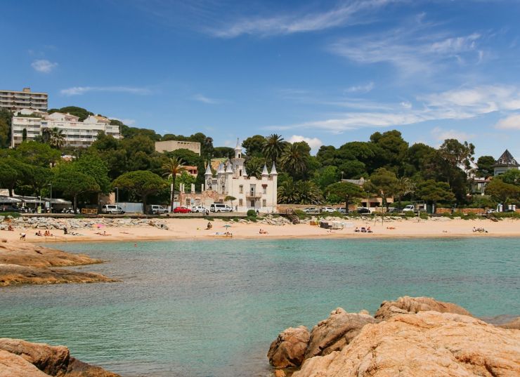 Castell modernista a la Costa Brava