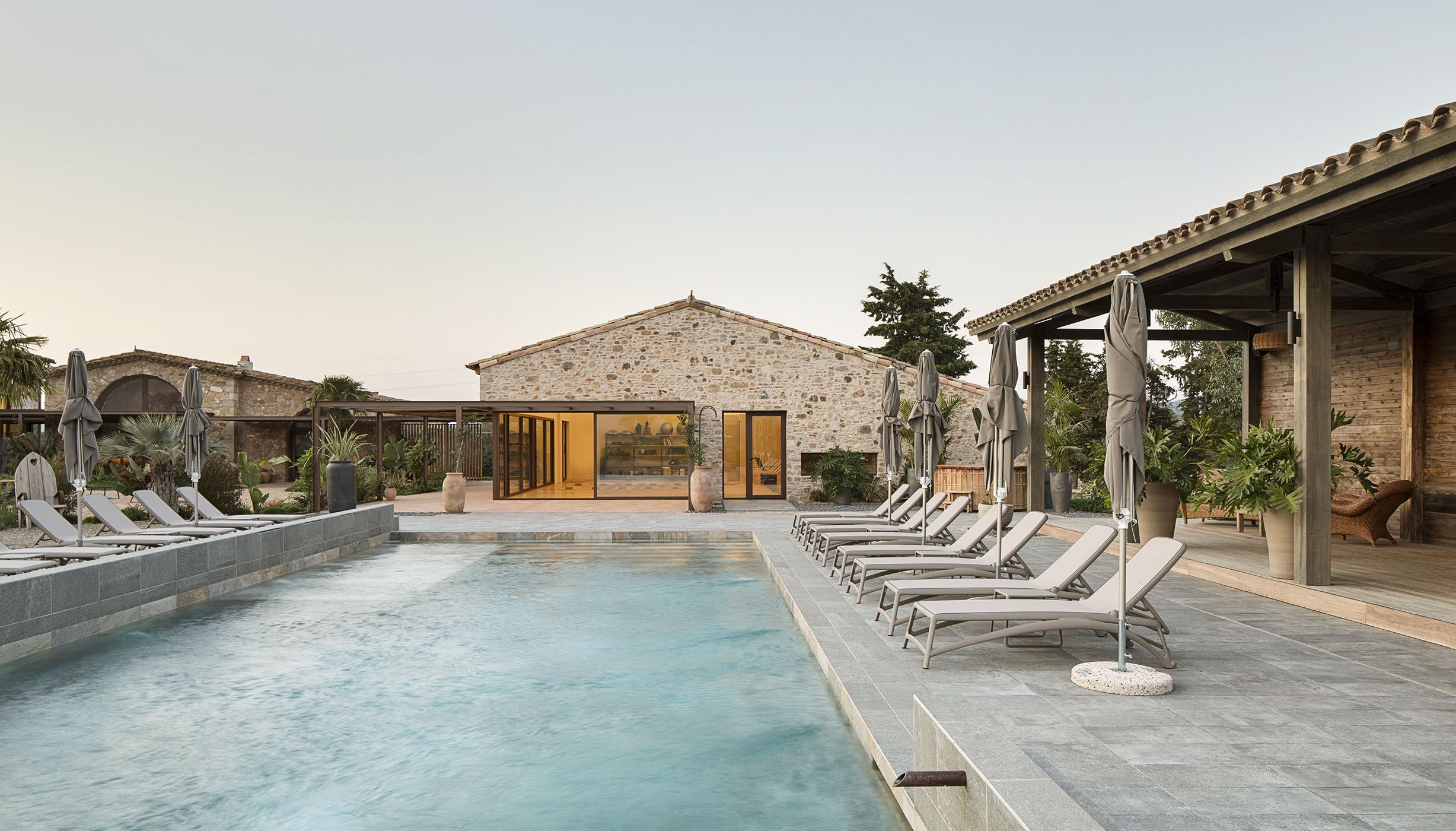 La magnífica piscina La magnífica piscina