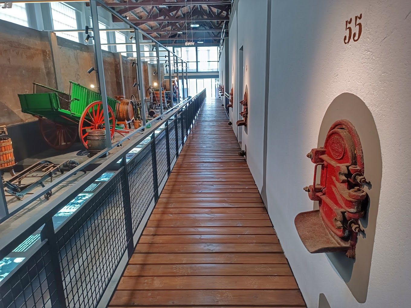Una vista de l'interior del Museu Vi-Vent. Francesc Carbonell. 