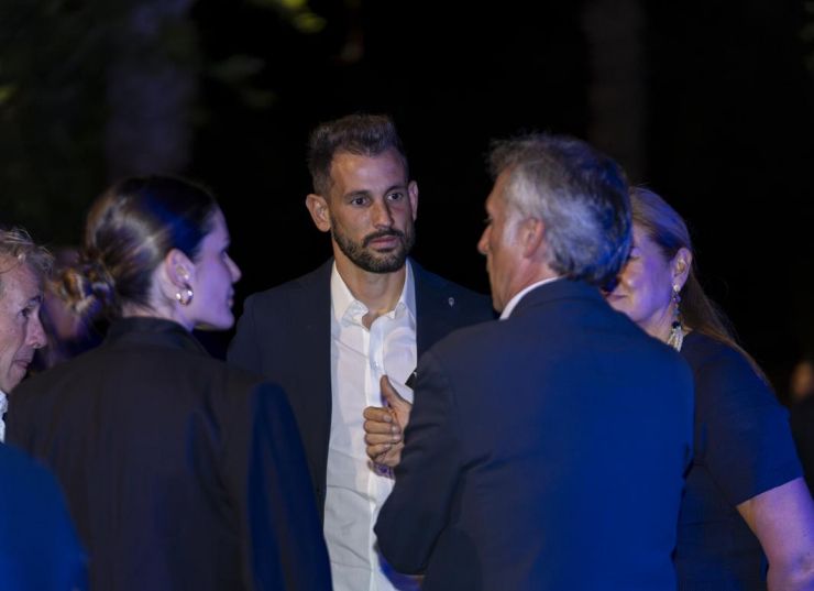 Stuani a la Nit Relats Solidaris Stuani a la Nit Relats Solidaris