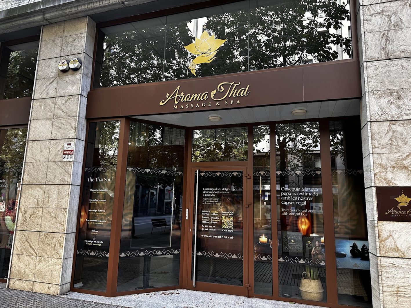 Aroma Thai Massage & Spa Aroma Thai Massage & Spa