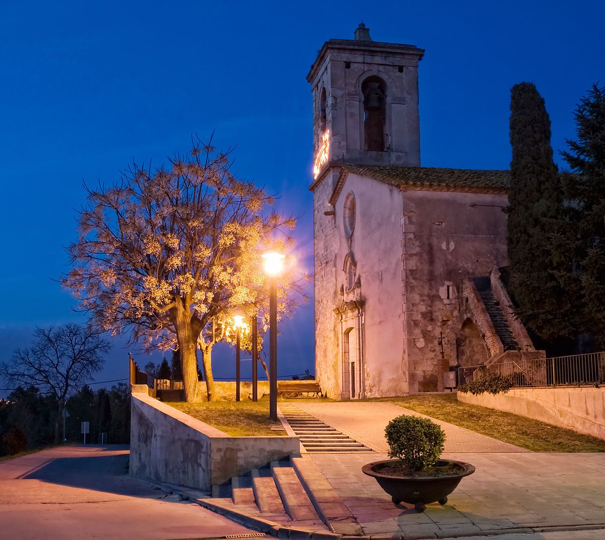 L'esgèsia de la vila