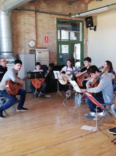 ESCOLA DE MÚSICA DEL GIRONÈS ESCOLA DE MÚSICA DEL GIRONÈS