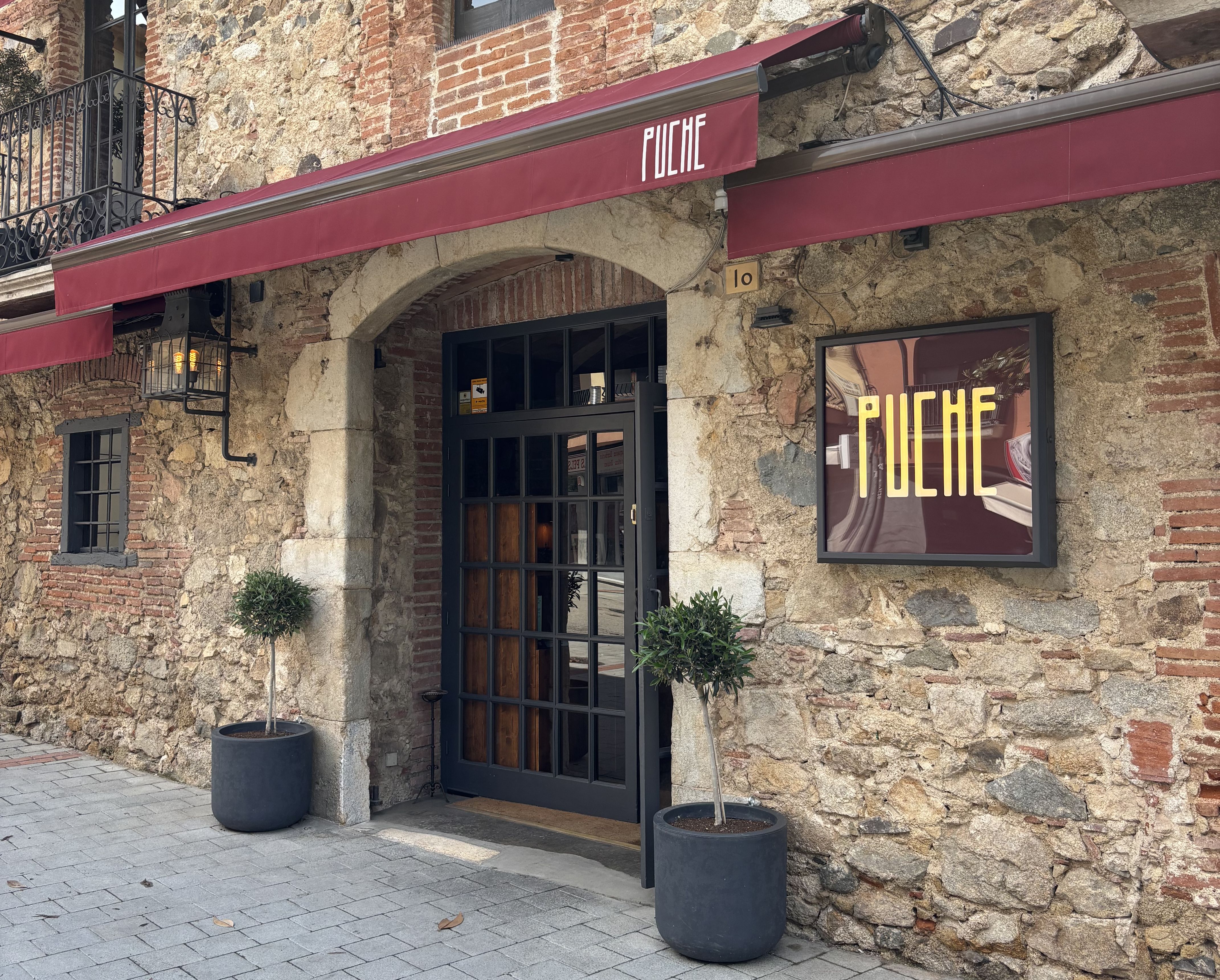 RESTAURANT PUCHE  