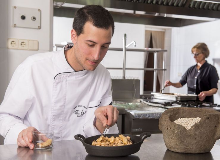 foto cuina volcanica foto cuina volcanica