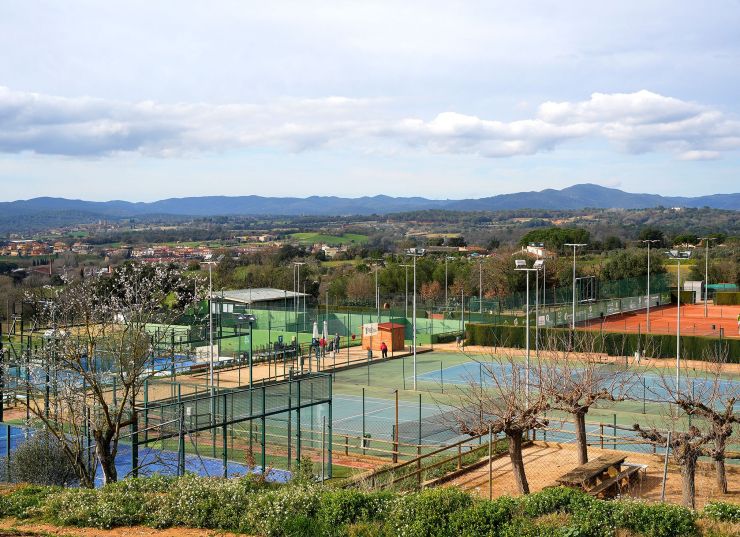 club esportiu la bisbal ct 195 club esportiu la bisbal ct 195