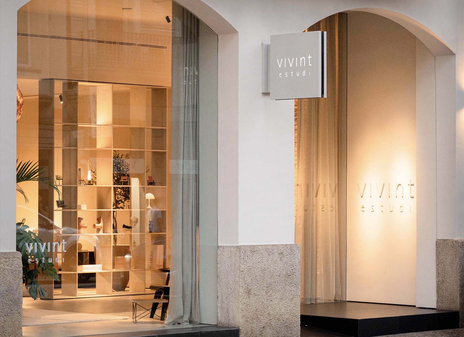 Un espai amb peces emblemàtiques de firmes que han marcat la història del disseny.