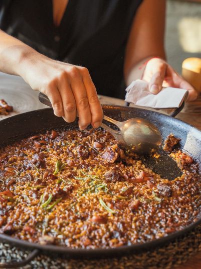 carbonegre1722880814 3428095193456514922 46168637887