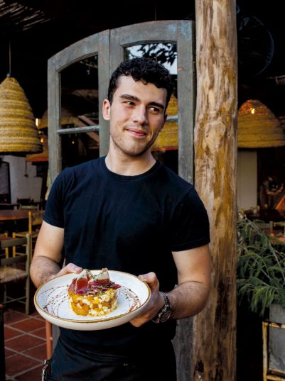 carbonegre1752144672 3673578217893624415 46168637887