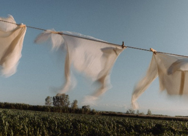 Mirades Aire. Contraforma de Maria Diví i Joan Diví Mirades Aire. Contraforma de Maria Diví i Joan Diví